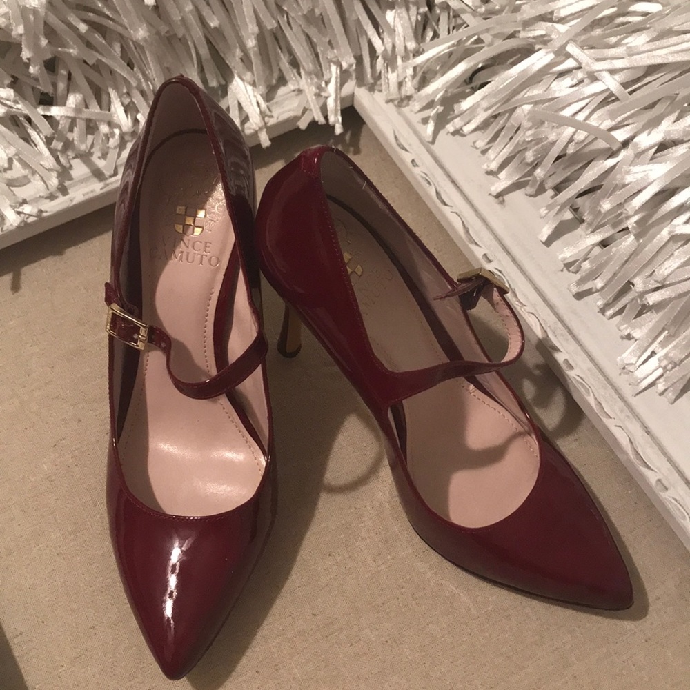 Vince Camuto Caella Patent Mary Jane Pumps Size 7 - Picture 5 of 9